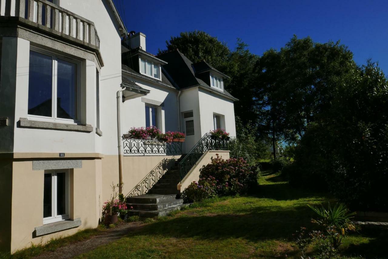 Vallée des Ardoisières Mael-Carhaix Esterno foto
